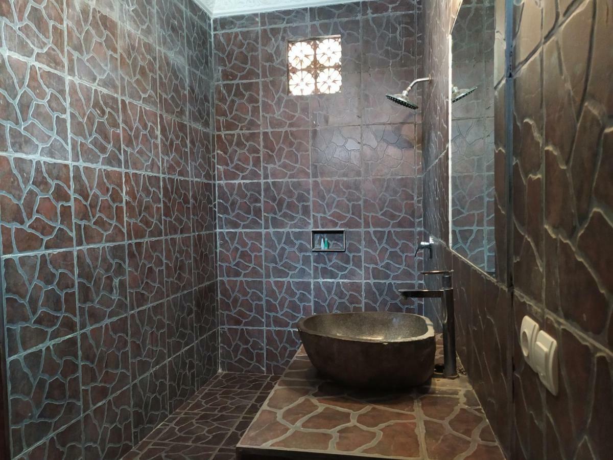 Kusuka Bungalow Джили Трауанган Екстериор снимка